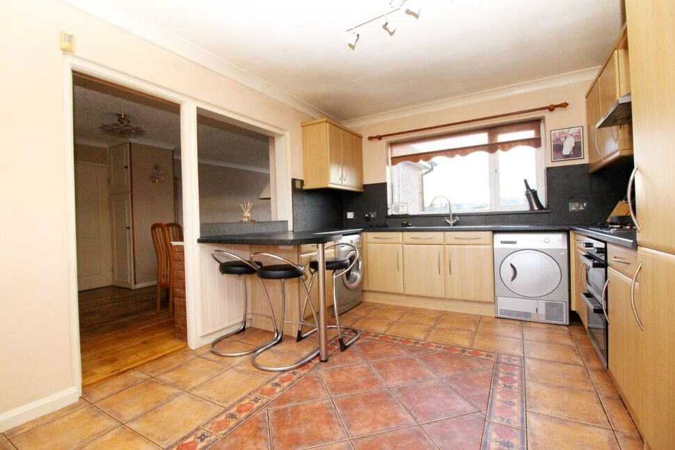 3 bedroom Detached Bungalow for sale, Ffordd Derwen, Rhyl, LL18 £195,000