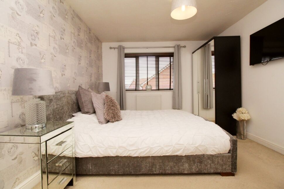 3 bedroom Semi Detached House for sale, Ffordd Aberkinsey, Rhyl, LL18