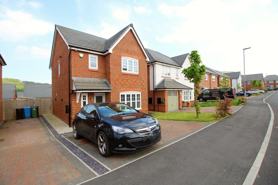 Main image of 3 bedroom Detached House for sale, Llys Ffyddion, Dyserth, Denbighshire, LL18