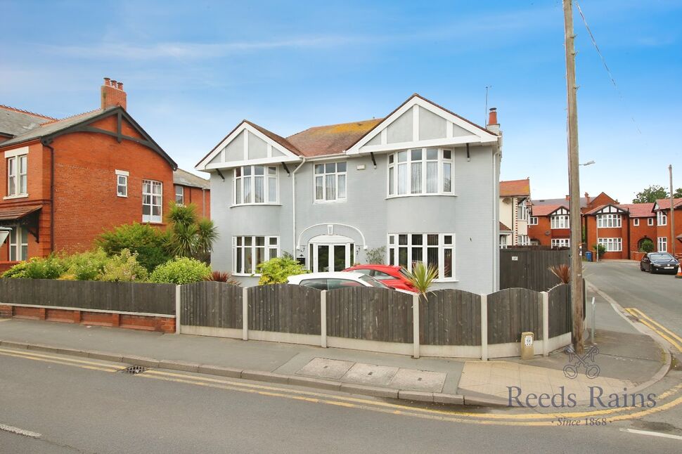 Main image of 4 bedroom Detached House for sale, Russell Road, Rhyl, Denbighshire, LL18