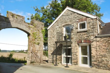 Betws Yn Rhos, 2 bedroom End Terrace Property to rent, £700 pcm