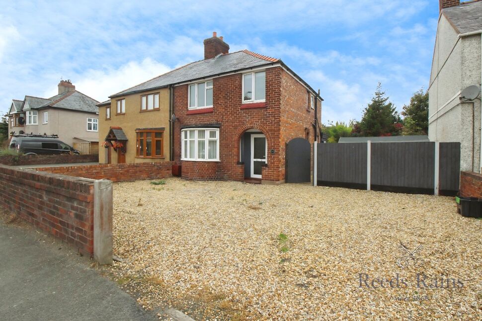 Main image of 3 bedroom Semi Detached House to rent, Lower Denbigh Road, St. Asaph, Denbighshire, LL17