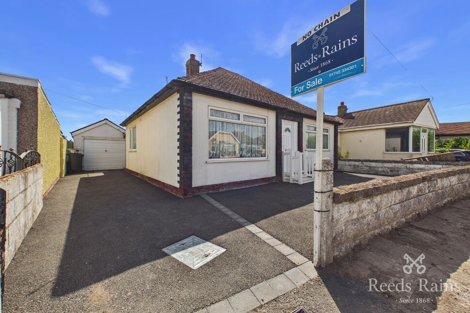 Main image of 2 bedroom Detached Bungalow for sale, Rhys Avenue, Kinmel Bay, Conwy, LL18