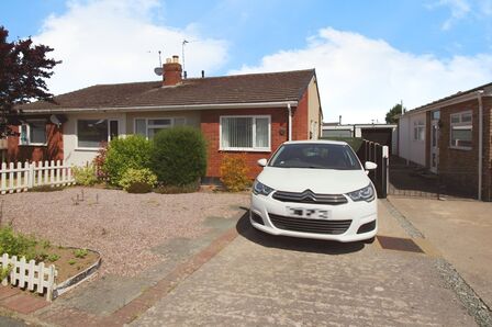 Coed Celyn, 2 bedroom Semi Detached Bungalow for sale, £195,000