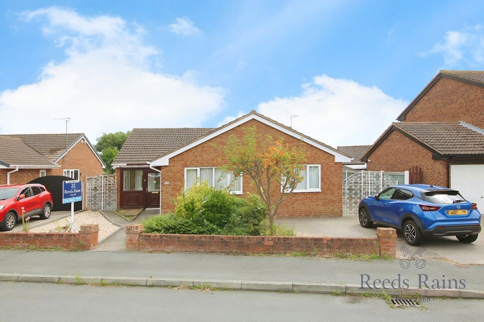 Main image of 3 bedroom Detached Bungalow for sale, Ffordd Nant, Kinmel Bay, Conwy, LL18