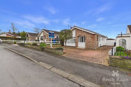 Kerfoot Avenue, 3 bedroom Detached Bungalow for sale, &pound;199,950
