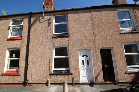Brook Park Avenue, 2 bedroom Mid Terrace House for sale, &pound;120,000