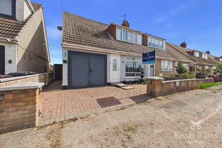 3 bedroom Semi Detached Bungalow for sale