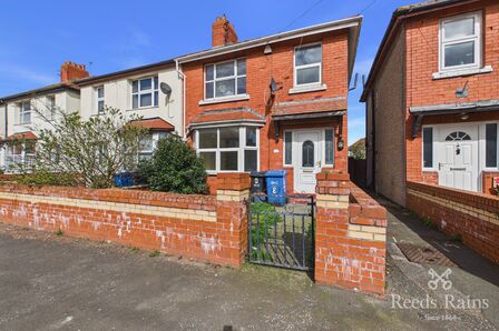 3 bedroom End Terrace House for sale