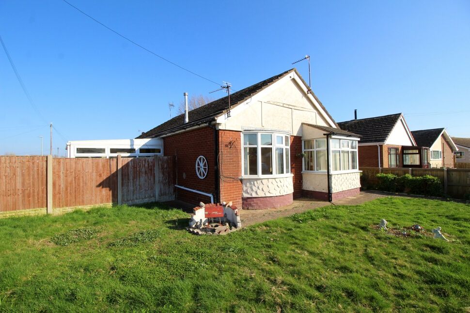 Main image of 2 bedroom Detached Bungalow for sale, Towyn Way West, Towyn, Conwy, LL22