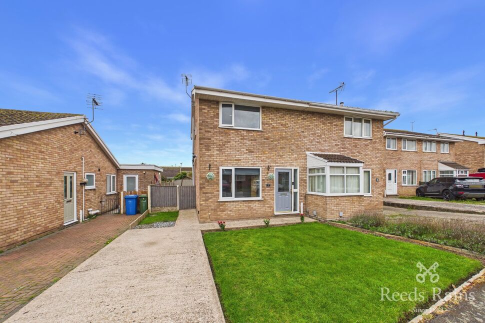 Main image of 2 bedroom Semi Detached House for sale, Lon Cadfan, Prestatyn, Denbighshire, LL19