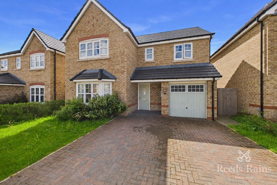 Main image of 4 bedroom Detached House for sale, Cae Ddol, Abergele, Conwy, LL22