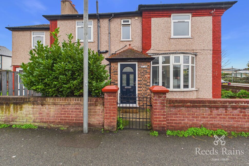 Main image of 3 bedroom End Terrace House for sale, Marsh Road, Rhyl, Denbighshire, LL18