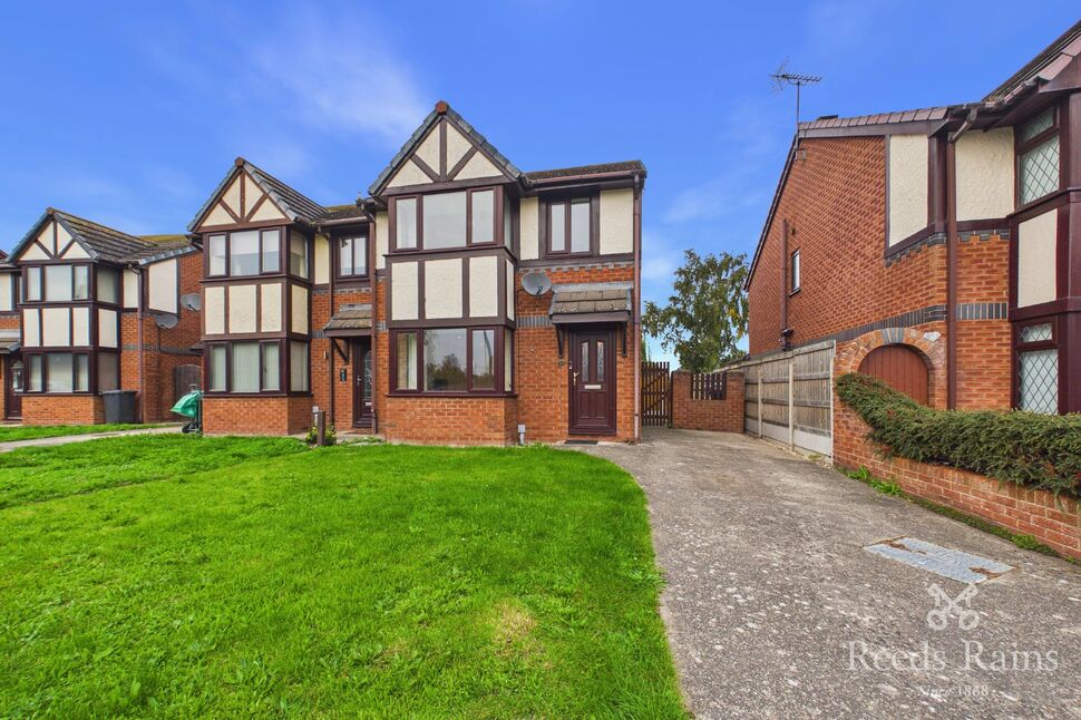 Main image of 3 bedroom Semi Detached House to rent, Hyde Park, Kinmel Bay, Conwy, LL18