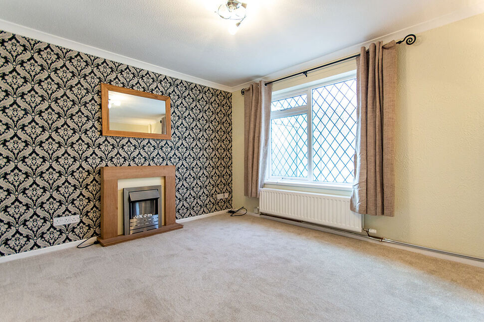 Main image of 3 bedroom Mid Terrace House to rent, Green Lea, Oulton, Leeds, LS26