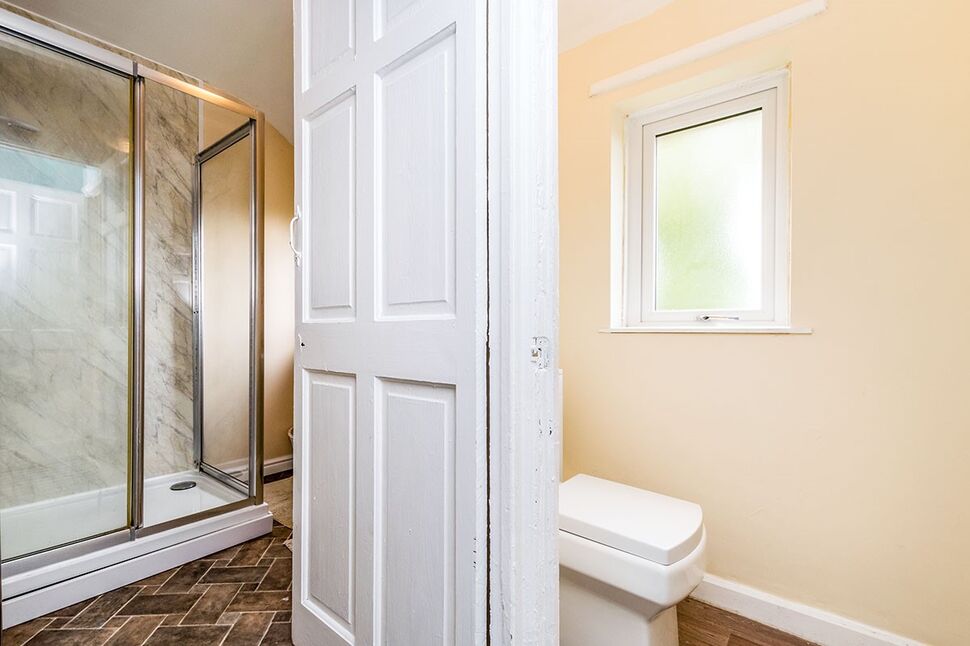 SEPARATE WC