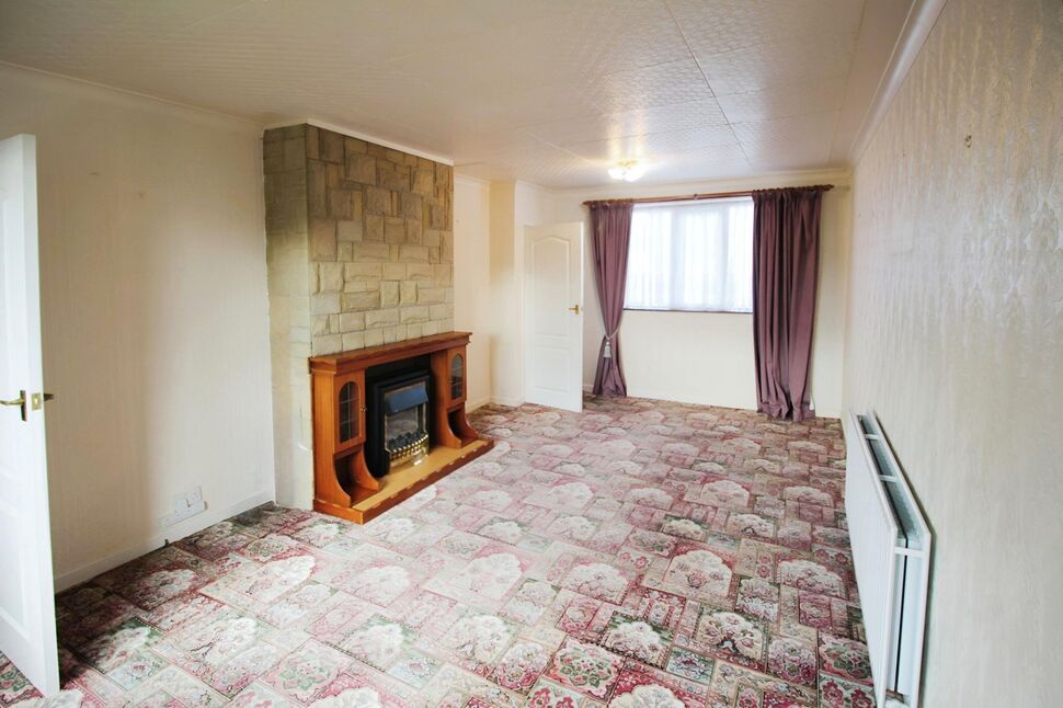 3 bedroom Semi Detached House for sale, Albany Road, Rothwell, LS26 £