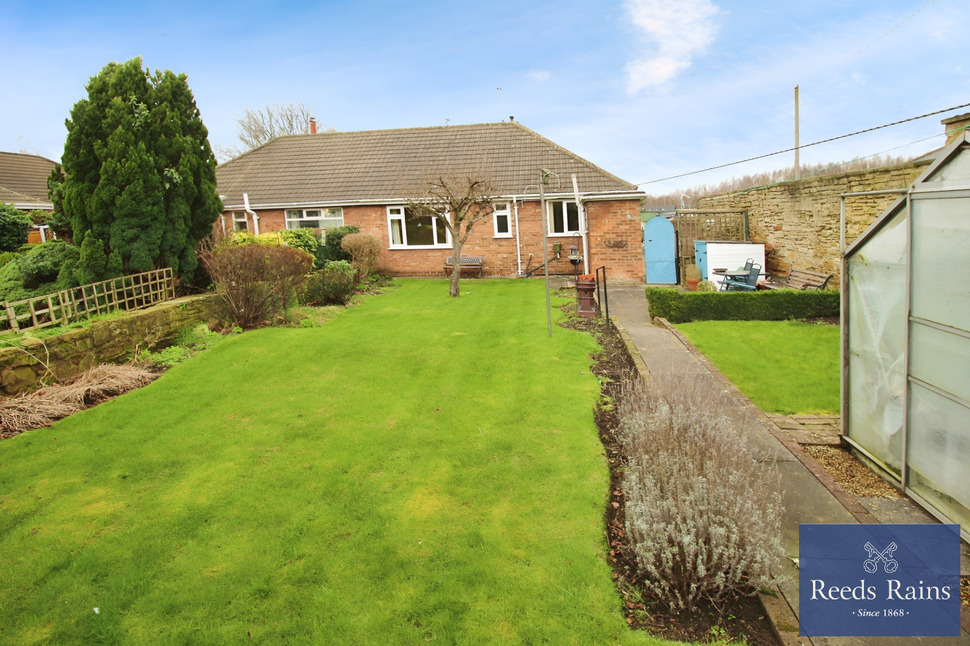 2 bedroom Semi Detached Bungalow for sale, Main Street, Methley, LS26