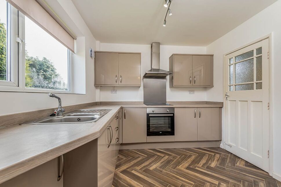 3 bedroom Semi Detached House for sale, Cotswold Road, Rothwell, LS26