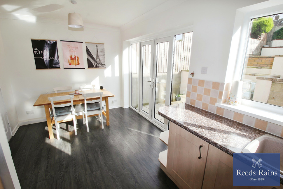 2 bedroom Semi Detached House for sale, Aberfield Drive, Leeds, LS10