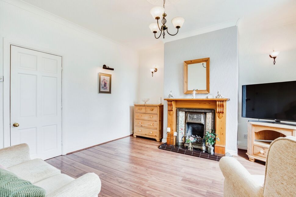 2 bedroom End Terrace House for sale, Wood Lane, Rothwell, LS26 £180,000