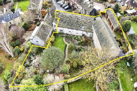 Bentley Square, 5 bedroom  House for sale, £845,000