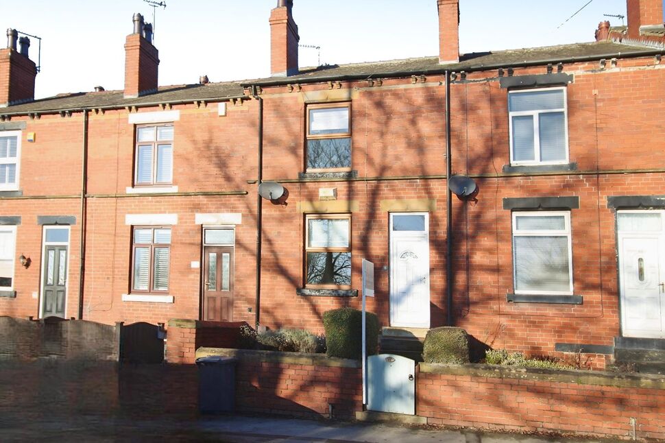 Main image of 2 bedroom Mid Terrace House to rent, Carlton Lane, Rothwell, West Yorkshire, LS26