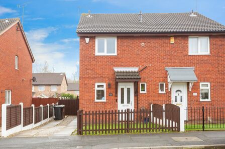 Grange Fields Mount, 2 bedroom Semi Detached House for sale, £185,000