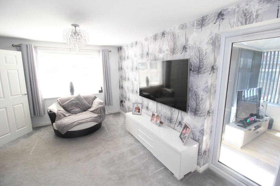 Through Lounge