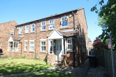 Castlefields, 3 bedroom Semi Detached House for sale, £270,000