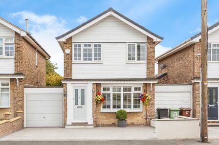 3 bedroom Link Detached House for sale