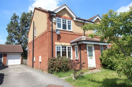 1 bedroom Semi Detached House for sale
