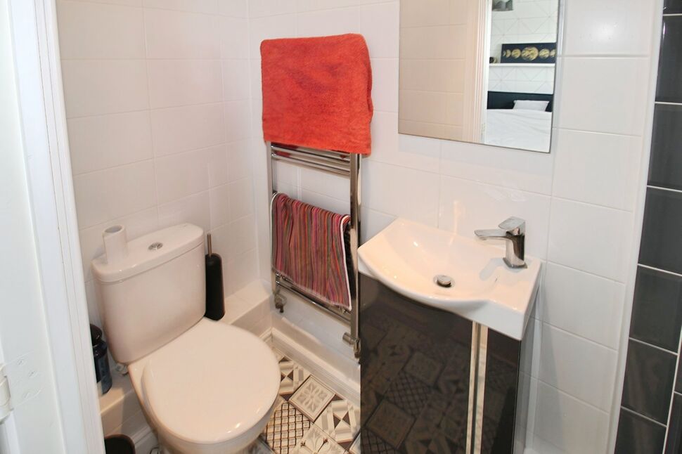 En-Suite Shower Room