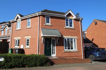 Murray Drive, 3 bedroom Semi Detached House for sale, £230,000