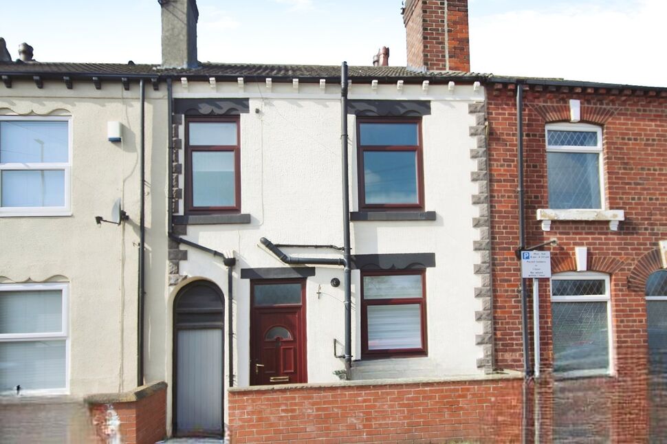 Main image of 3 bedroom Mid Terrace House for sale, Gillett Lane, Rothwell, West Yorkshire, LS26