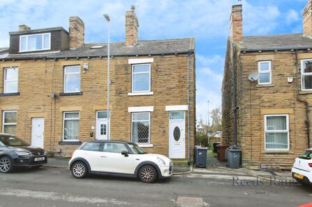 2 bedroom End Terrace House for sale