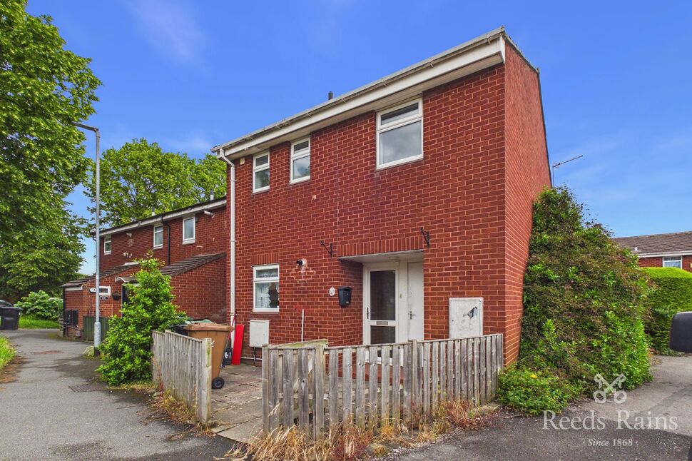 Main image of 3 bedroom Semi Detached House for sale, Northfield Place, Rothwell, West Yorkshire, LS26