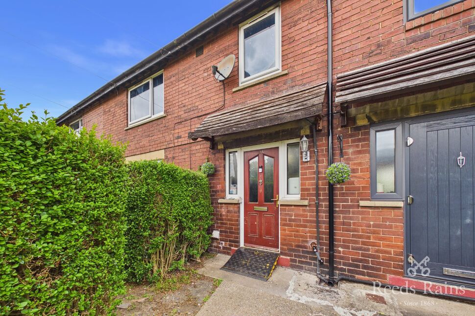 Main image of 3 bedroom Semi Detached House for sale, Fifth Avenue, Rothwell, West Yorkshire, LS26