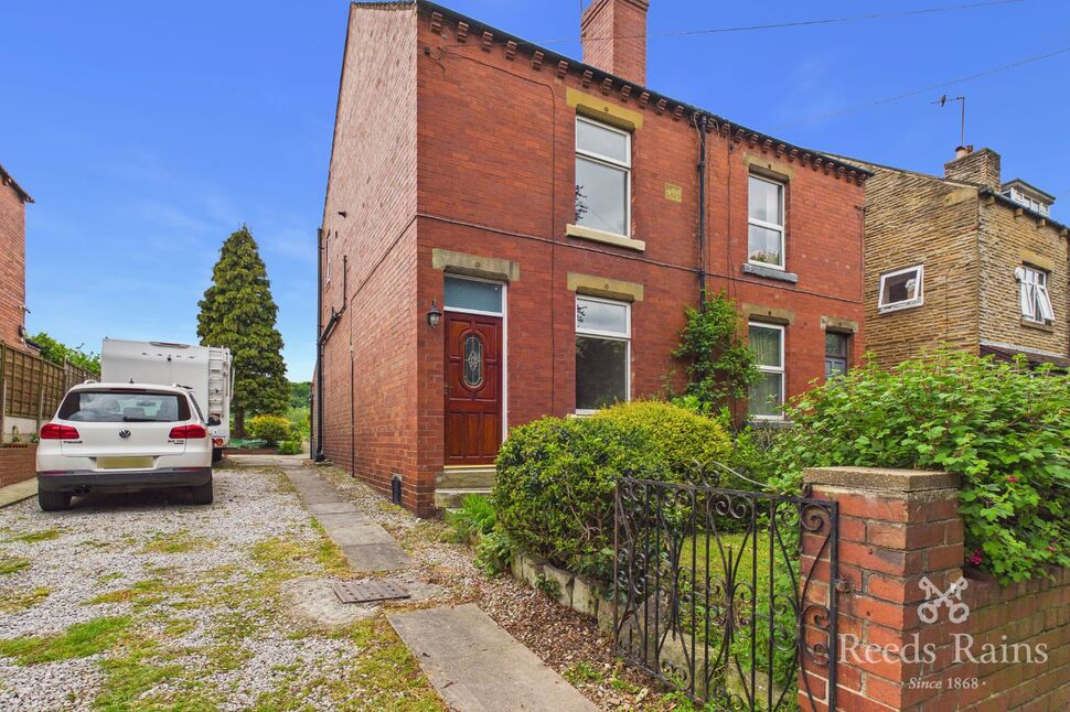 Main image of 2 bedroom Semi Detached House to rent, Ouzlewell Green, Lofthouse, West Yorkshire, WF3