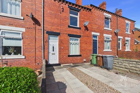 Meynell Mount, 2 bedroom Mid Terrace House to rent, &pound;895 pcm