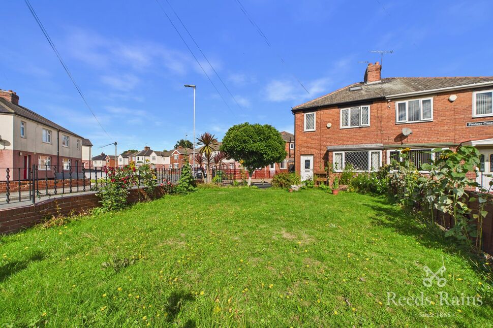 Main image of 2 bedroom Semi Detached House for sale, Pinders Crescent, Knottingley, West Yorkshire, WF11