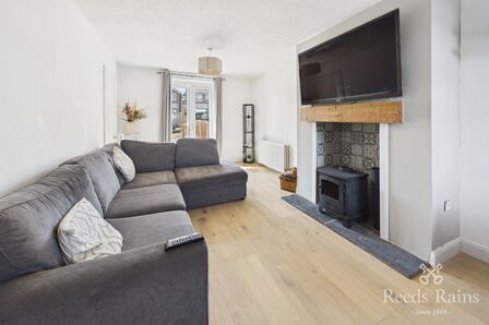 3 bedroom End Terrace House for sale