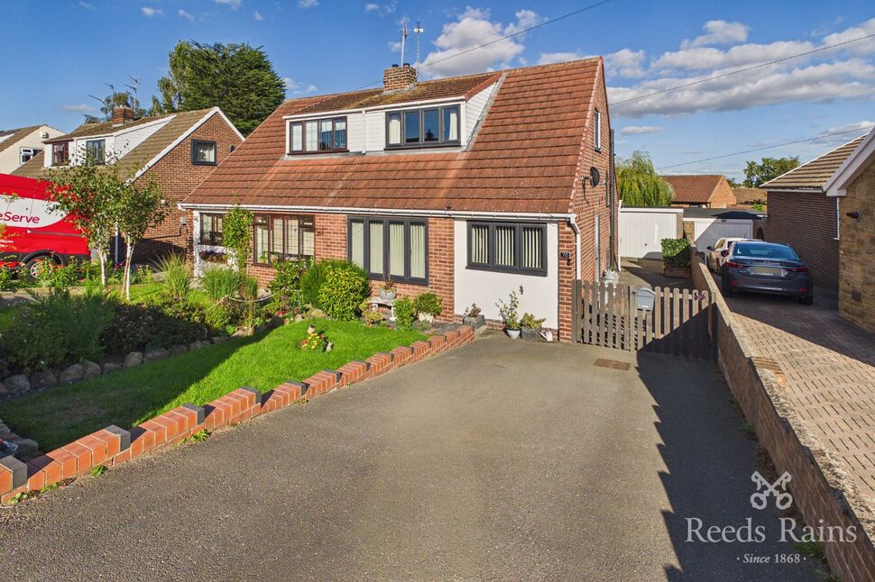 Main image of 2 bedroom Semi Detached House for sale, Ouzlewell Green, Lofthouse, West Yorkshire, WF3