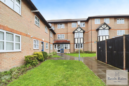 Chadview Court, 1 bedroom  Flat for sale, £205,000