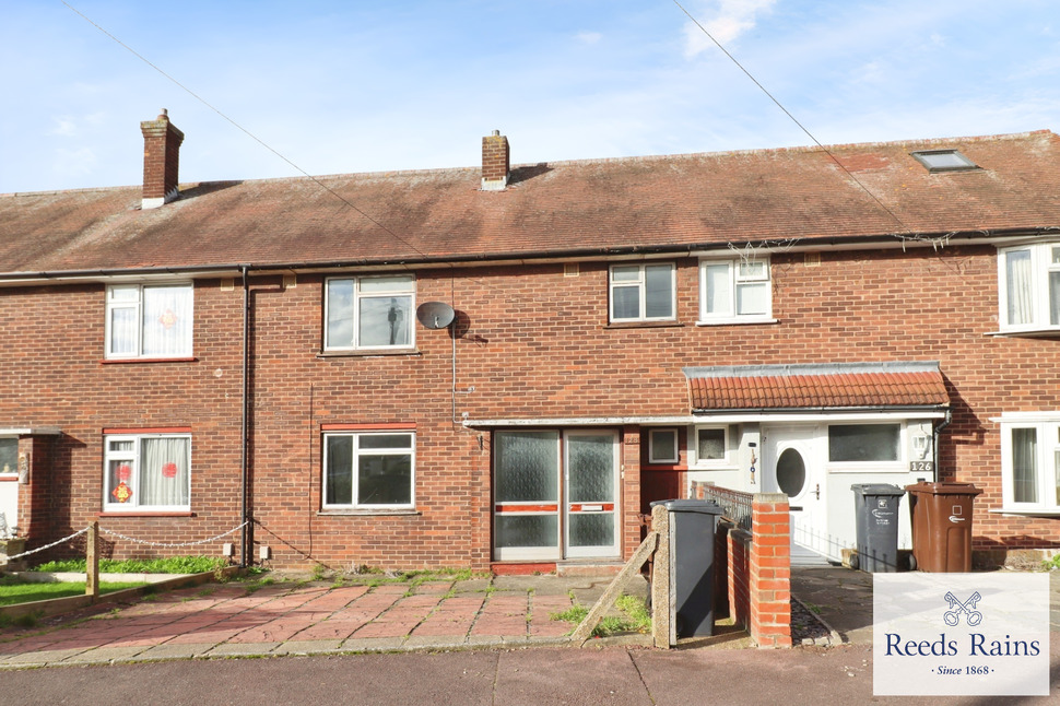 Main image of 3 bedroom Mid Terrace House to rent, Kingston Hill Avenue, Romford, RM6