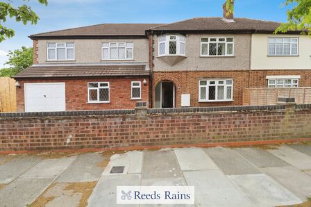 Moray Way, 5 bedroom Semi Detached House to rent, £2,900 pcm