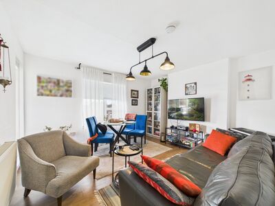 Lindfield Road, 3 bedroom Detached Flat for sale, £275,000