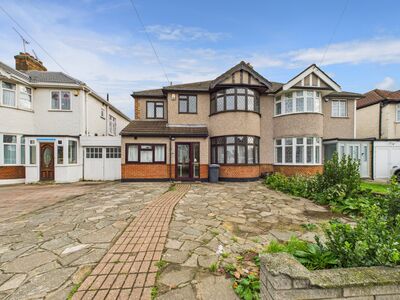 6 bedroom Semi Detached House to rent