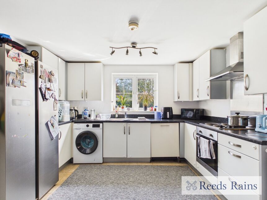 Main image of 2 bedroom Flat for sale, Panyers Gardens, Dagenham, RM10