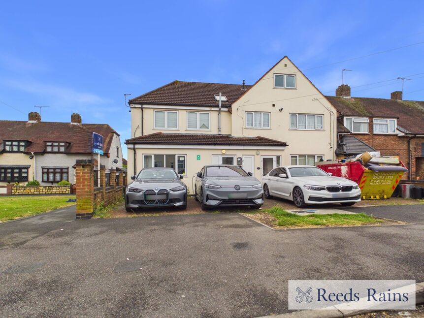 Main image of 1 bedroom End Terrace Flat for sale, The Drive, Collier Row, Romford, RM5